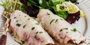 Une assiette d'endives braisées au jambon 
